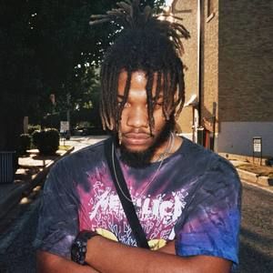 Meet your Posher, Demi